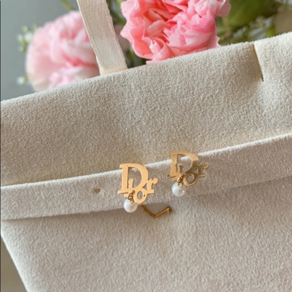 Earrings Saudi gold